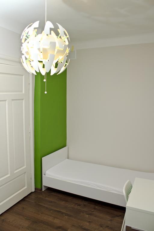 Pillows Party Hostel Krakow Bilik gambar