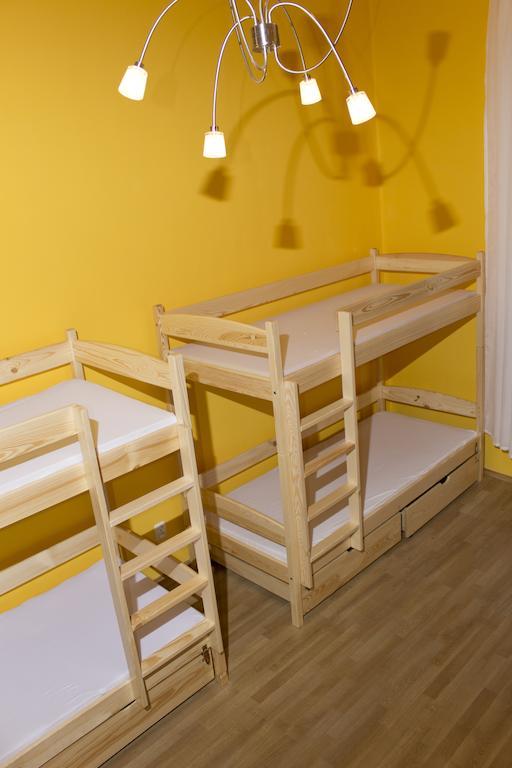 Pillows Party Hostel Krakow Bilik gambar