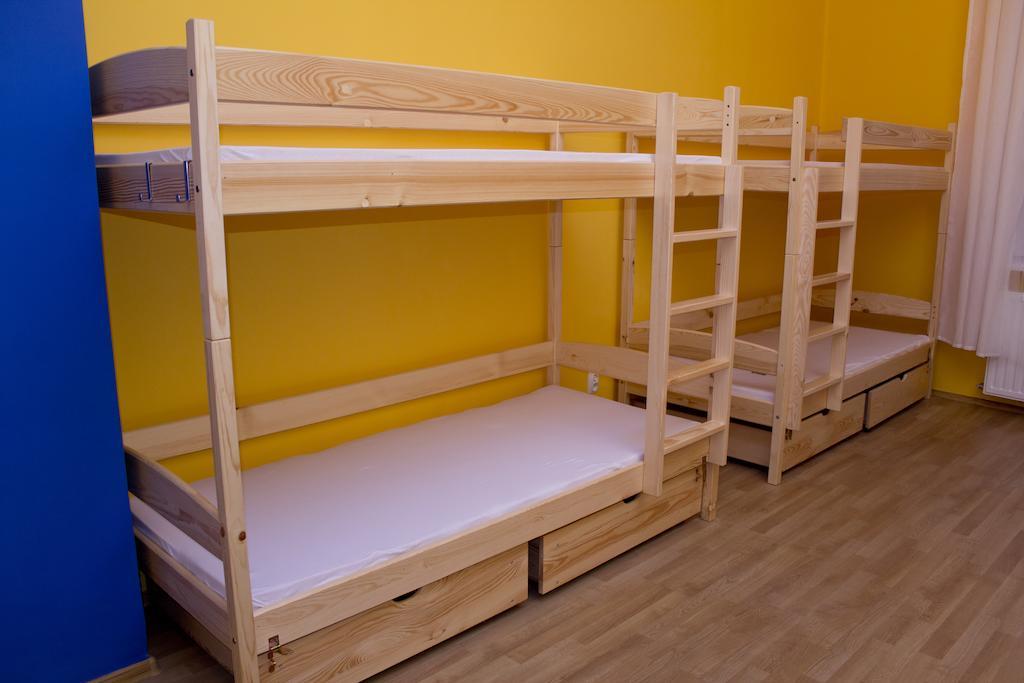 Pillows Party Hostel Krakow Bilik gambar